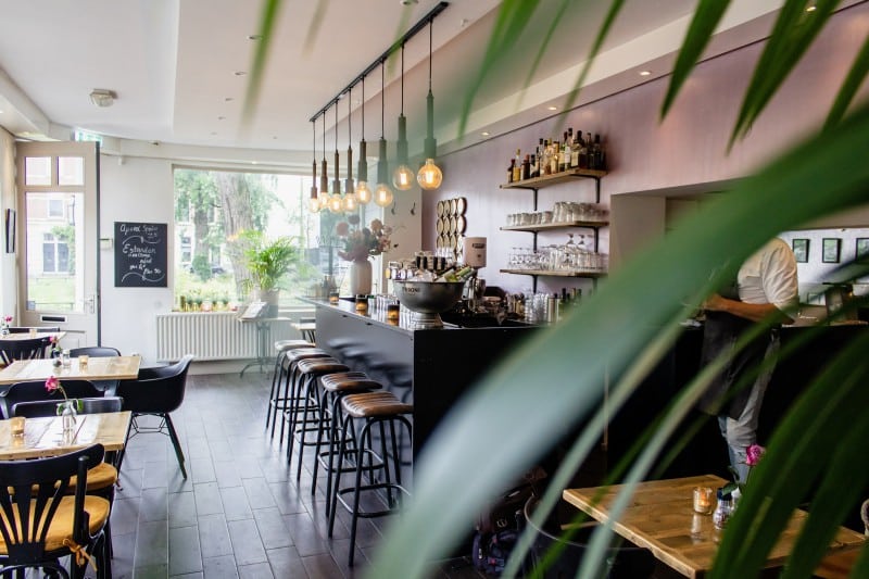 como decorar um bar gastando pouco