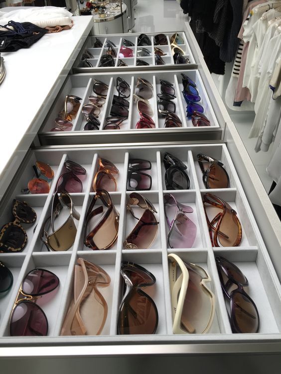 como organizar o guarda roupas