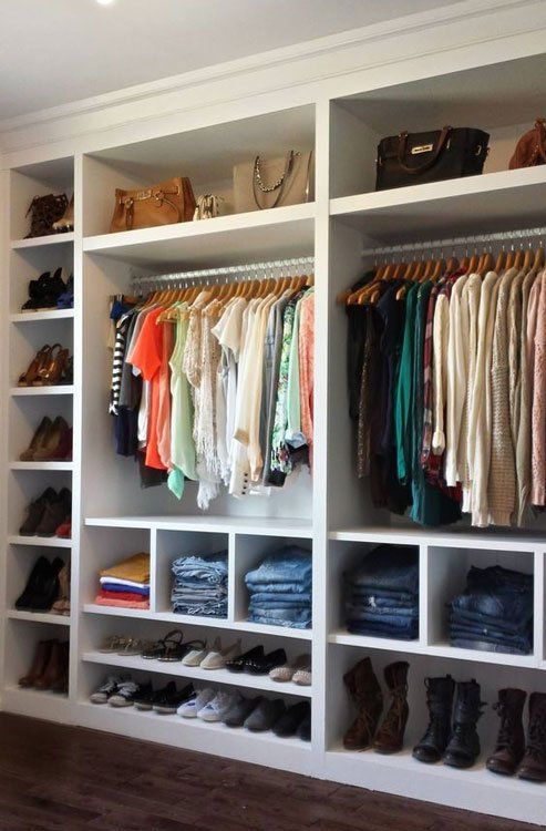 como organizar o guarda roupas
