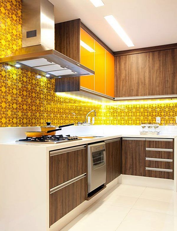 Cozinha compacta com pia, projeto de iluminação