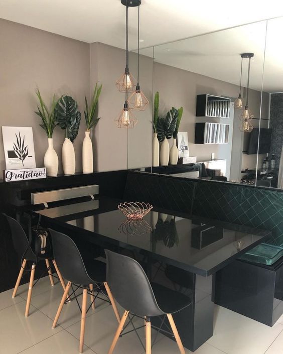 Psicologia das cores, decoração de sala de jantar em preto