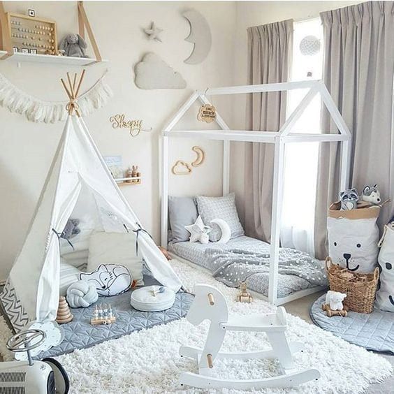 Quarto montessoriano branco